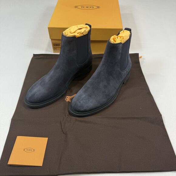 Tod’s SUEDE CHELSEA BOOTS Size 7.5UK/9US New In Box With Receipt MSRP $1,095